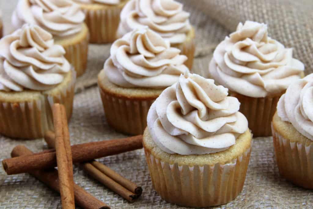 Horchata Cupcakes with Horchata Cream Cheese Buttercream