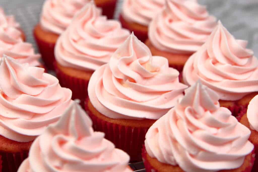strawberries and cream cupcakes with strawberry buttercream